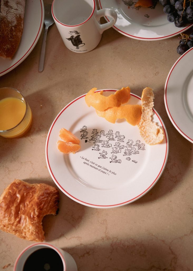 petit dejeuner dans la vaiselle de la faiencerie de pornic avec le petit nicolas